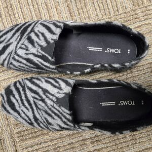 Toms Black and Gray Flats with Zebra Print